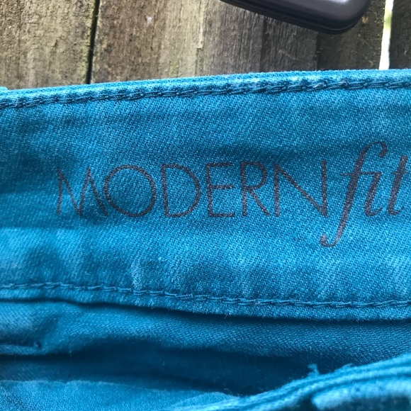 Ann Taylor Modern Fit Jeans - Picture 5 of 5